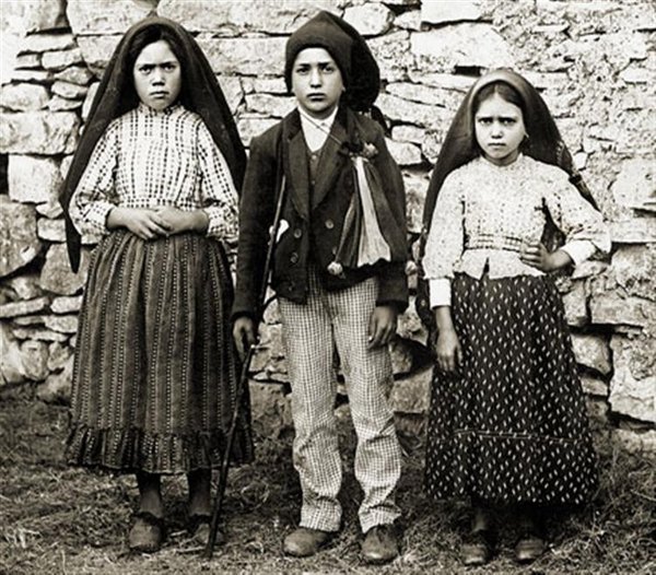 Three secrets of Fatima: is there a prophecy about Russia that the Vatican hides from the world? (4 photos)