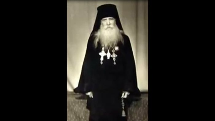 Prophecies of Archimandrite Tavrion. The Chinese will reach the Urals (3 photos)